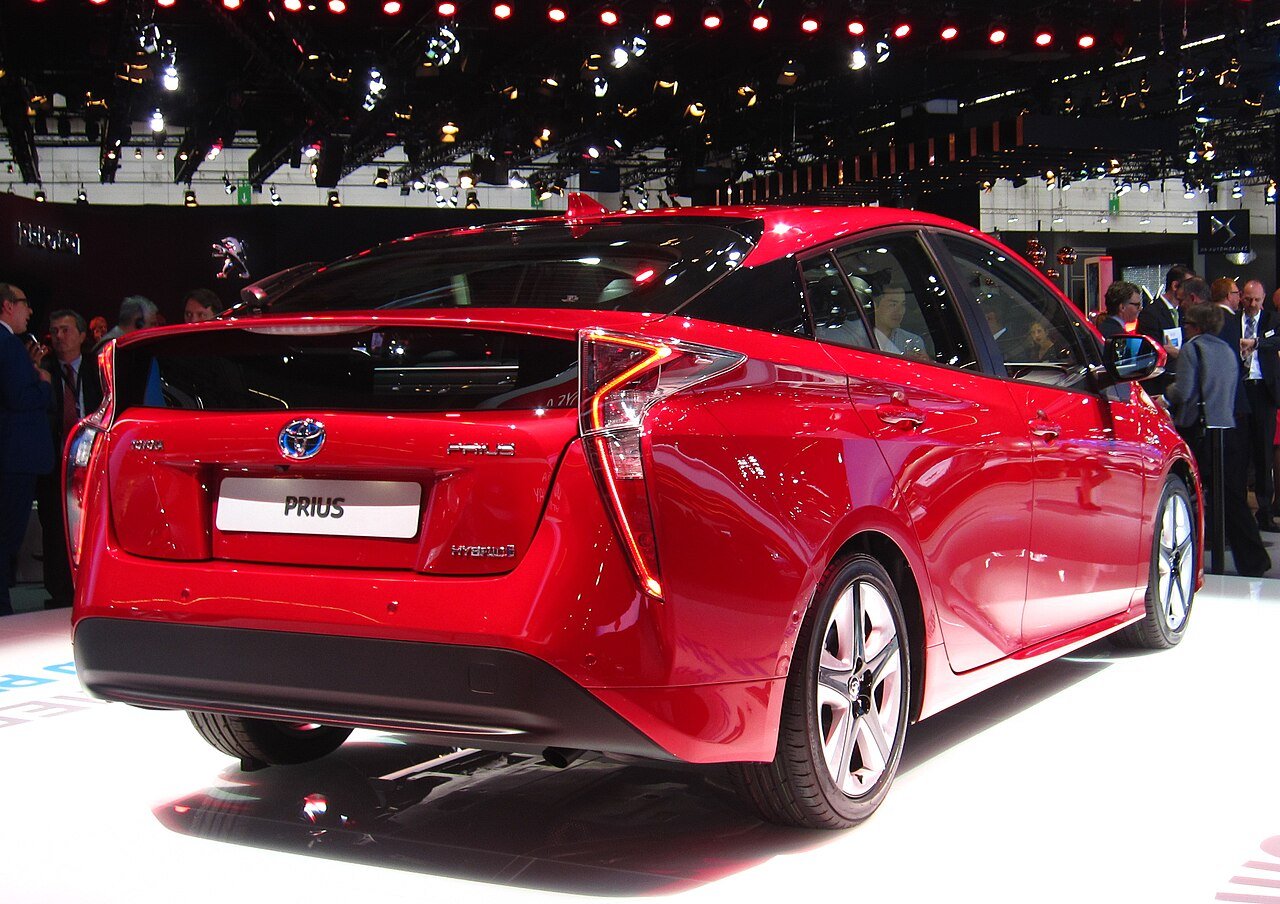 2015 Toyota Prius S — photo 3